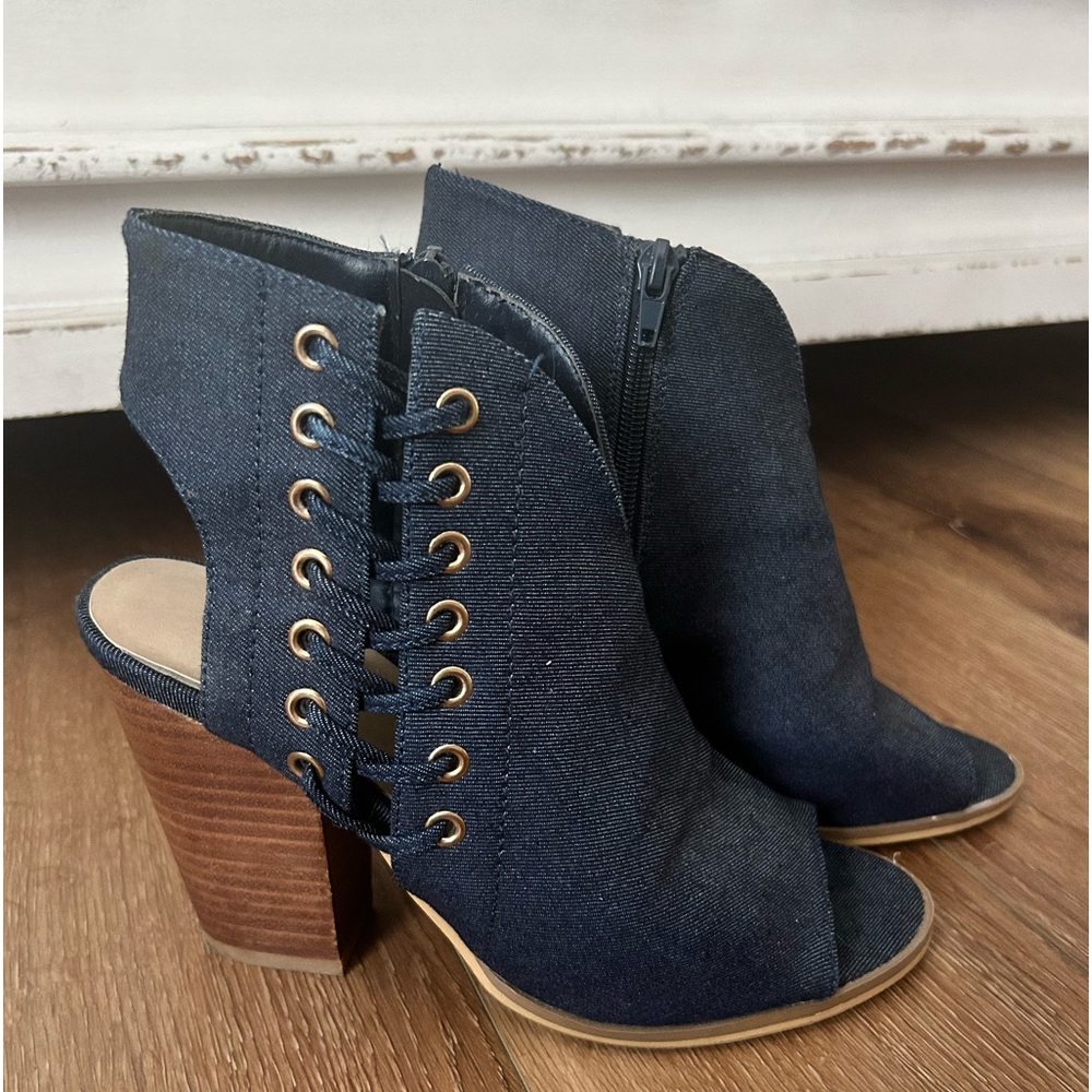 Gorgeous C est 1946 platform denim heels